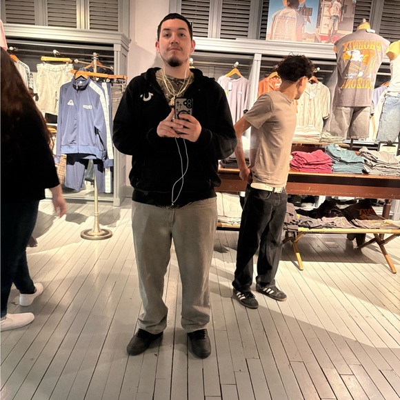 elfamoustonio